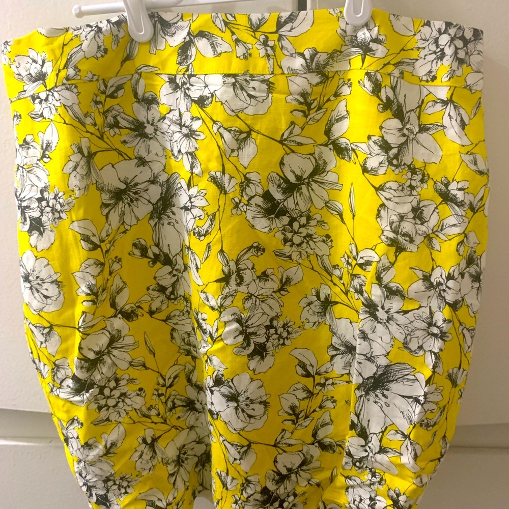 Cute floral linen skirt